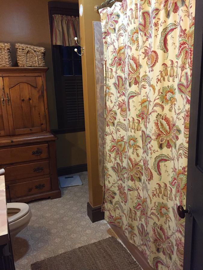 Innkeeper'S Place B&B Stafford Bagian luar foto