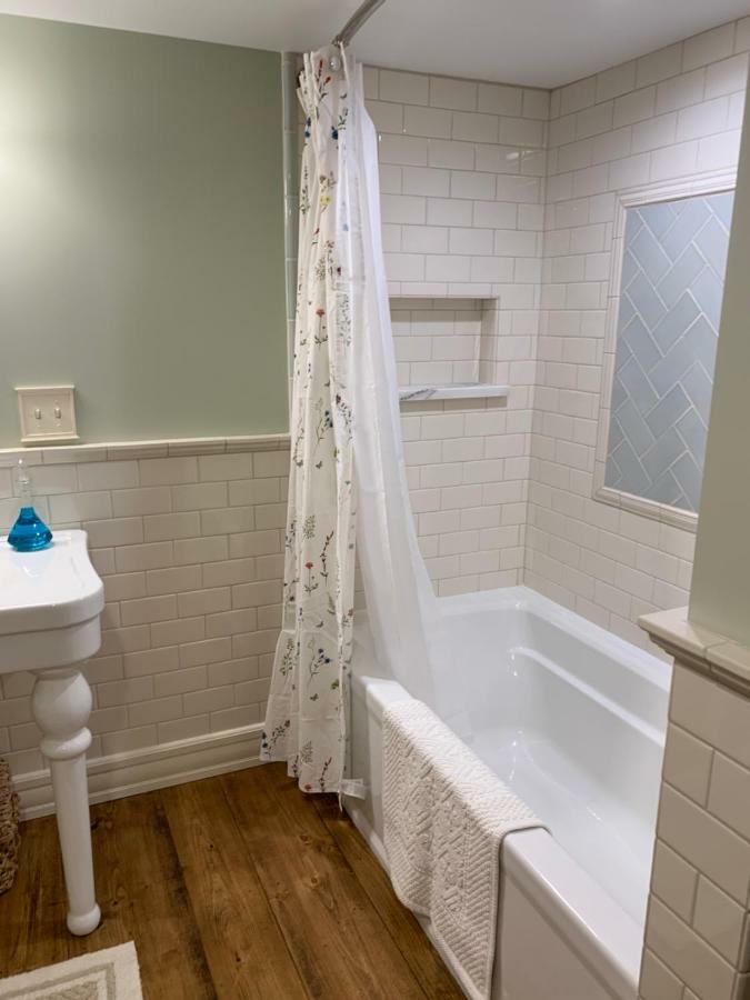 Innkeeper'S Place B&B Stafford Bagian luar foto